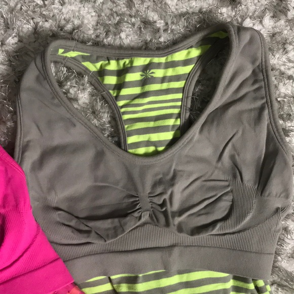 💥BUNDLE💥of 2 Athleta tanks! - Picture 6 of 7